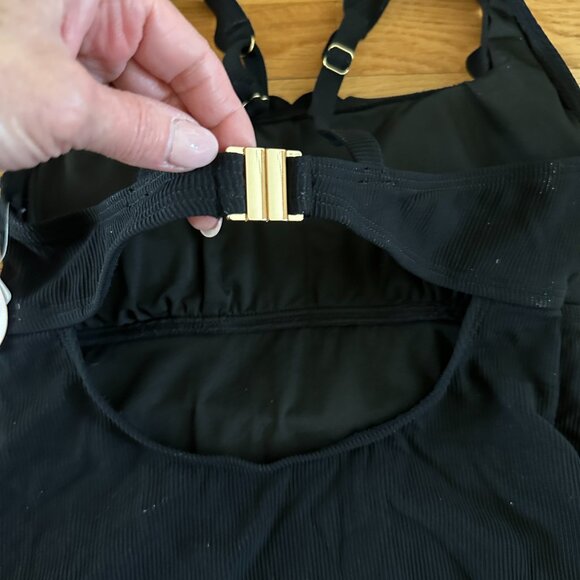 NWT Charmo Scalloped Ribbed One Piece Swimsuit Size Small - Picture 4 of 16